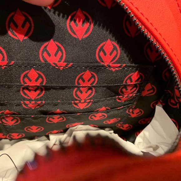 Loungefly NWT Crossbody Red Sith Storm Trooper - Picture 3 of 6